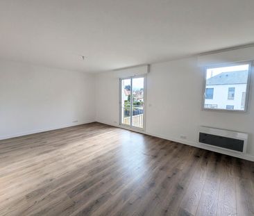 Location Maison 7 pièces 225m² - Photo 6