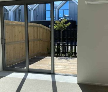 Near New Executive Townhouse! - Photo 4