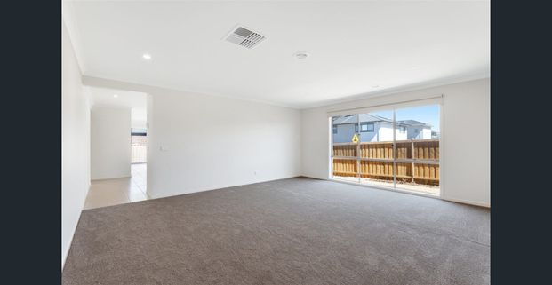 STUNNING 4 BED HOME - Photo 1