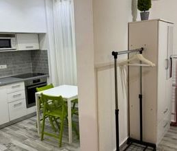 Συγκρότημα για ενοικίαση - Φάληρο - Ιπποκράτειο, - Photo 3