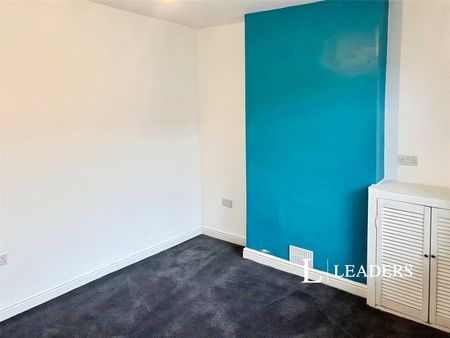 2 bedroom house to rent Gresty Terrace, Crewe, Cheshire, CW1 - Photo 4