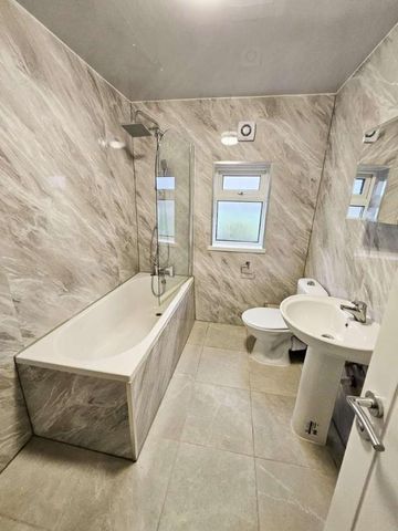 Melbourne Road, DN4 - Photo 4