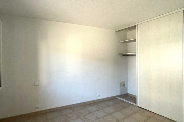 A LOUER - ROGNONAS Appartement T3 au RDC avec terrasse - Photo 1