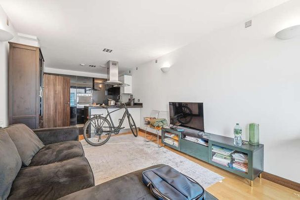 Bridges Court Road, Battersea, London, SW11 - Photo 1