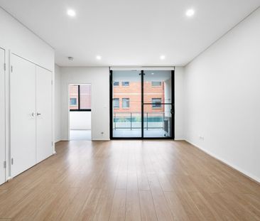 Stylish Retreat with Everyday Convenience - Photo 2