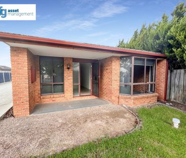 A Fusion of Lifestyle and Location – Modern 4-Bedroom Townhouse in ... - Photo 1