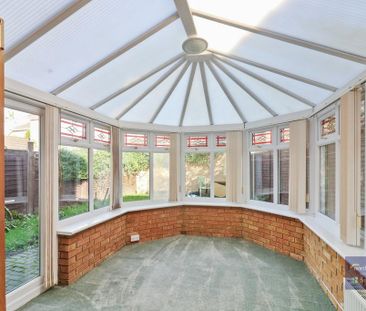 4 bedroom detached house to rent - Photo 1