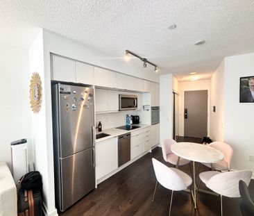 For Lease - 10 York Street Unit# 1908, Toronto, Ontario - Photo 5