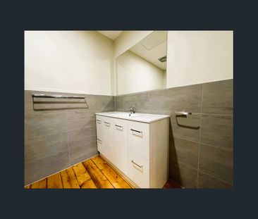 Furnished Studio Room Available - Photo 5