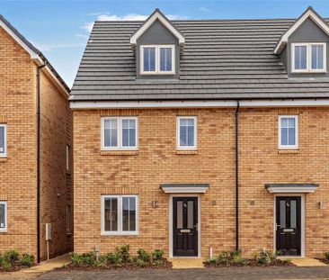3 bedroom semi-detached house to rent - Photo 1
