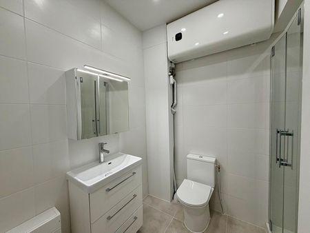 Location Appartement 2 pièces 40m² - Photo 4