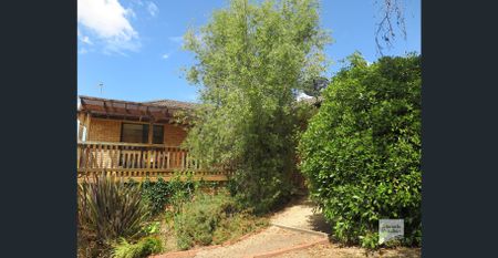 Substantial Family Home - Photo 3