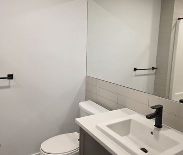 3211, 350 Livingston Common NE - 1 - Photo 6