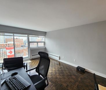 420 Gilmour Street - 705 - Photo 2