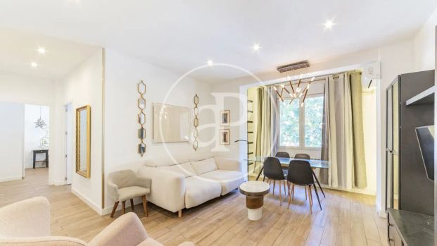 Piso de alquiler en P.º de Sta. María de la Cabeza, Palos de Moguer - Foto 1