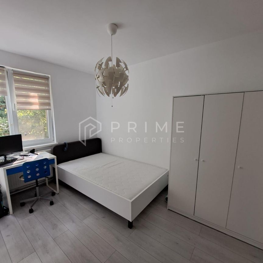 Închiriază Apartament 3 camere Cornișa - Photo 1