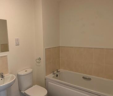 2 bedroom flat to rent - Photo 6