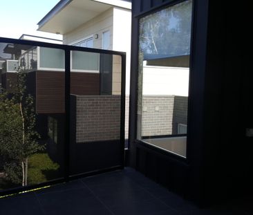 28A Normanby Street, Moonee Ponds VIC 3039 - Photo 4
