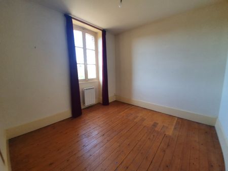 Location Maison 4 pièces 61m² - Photo 2