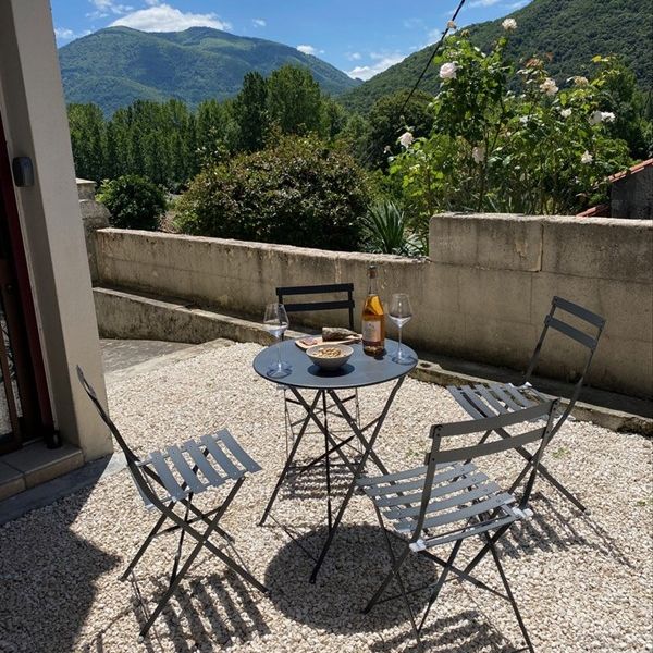 3 pièces - Meublé - 67,15 m² - RDC - Colocation non autorisée - Photo 1