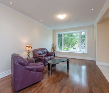 For Lease - 229 Neal Drive, Richmond Hill, Ontario - Photo 4