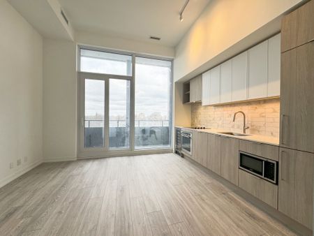 For Lease - 2020 Bathurst Street Unit# 1005, Toronto, Ontario - Photo 2