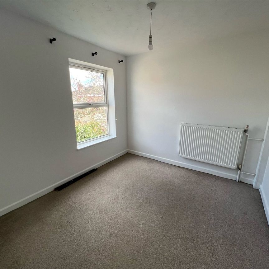 2 bedroom house to rent - Photo 1