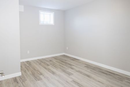 For Lease - 721 Audley Road Unit# Bsmt, Ajax, Ontario - Photo 5