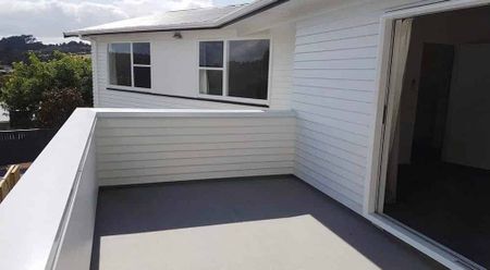 Charming 4BR Home in Birkdale - Photo 5