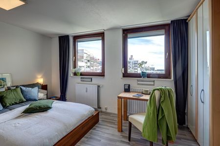 Bright, spacious apartment in southern Haidhausen - Photo 5