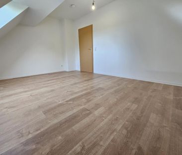 Very nice top floor apartment in a very quiet location - Photo 1