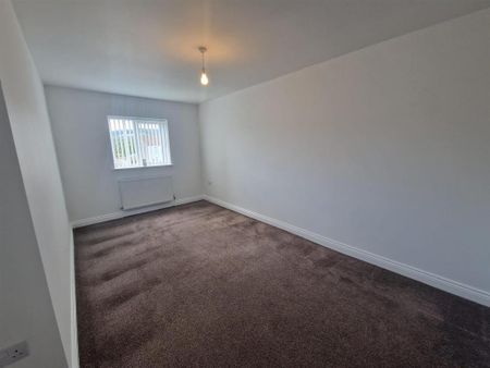 3 bedroom detached house to rent - Photo 5