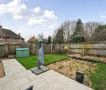 2 bedroom semi-detached bungalow to rent - Photo 2