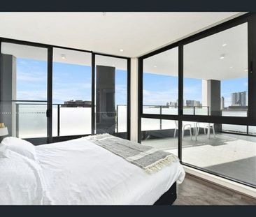 2-Bed North-Facing Luxury Burwood Apartment - Photo 2