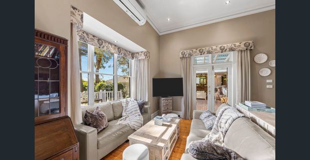 A rare find in the heart of Box Hill North - Photo 1