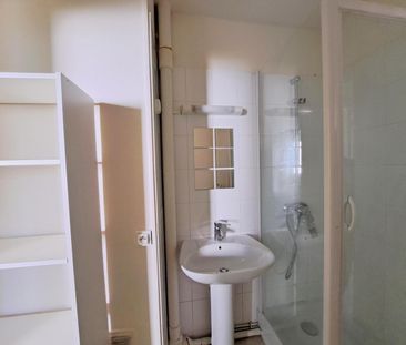 Location Appartement 3 pièces 57m² TOURS 37100 - Photo 3
