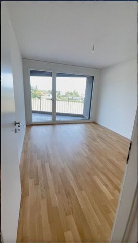 Lease renewal – 2.5 rooms, Nyon (Petite Prairie) on: 01.02.2026 - Photo 2