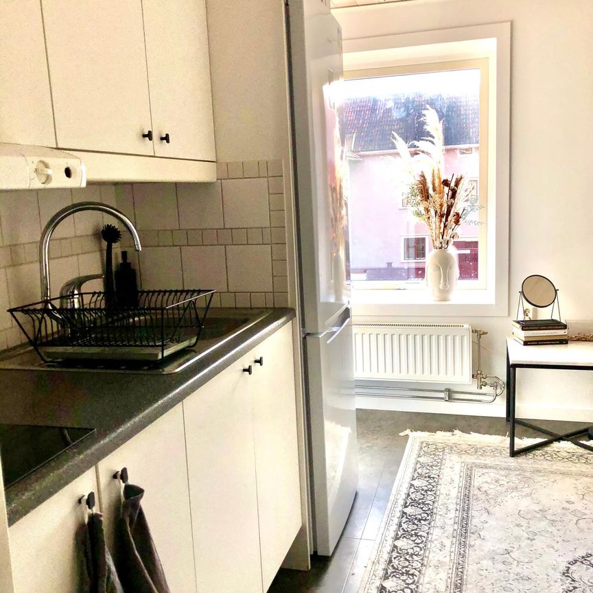 Kungsgatan 8 - Foto 1