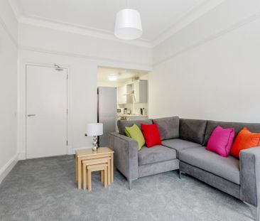 2 bedroom apartment to rent - Photo 1