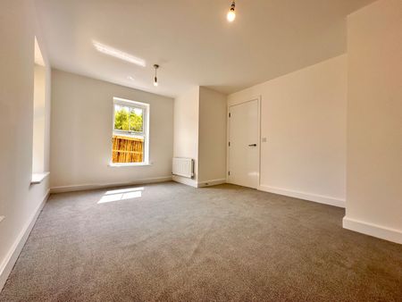 2 bedroom house to rent - Photo 3