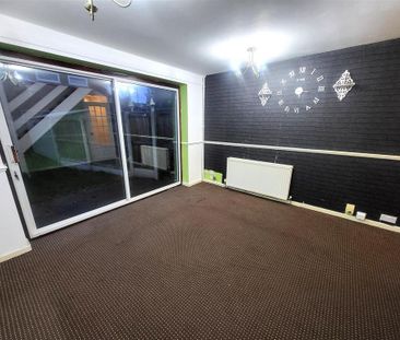 2 bedroom semi-detached house to rent - Photo 2