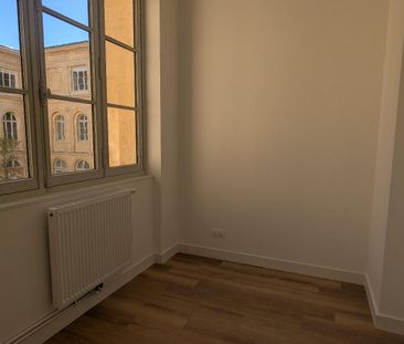 Location Appartement 3 pièces 57m² BORDEAUX 33000 - Photo 3