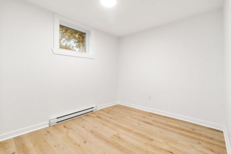 Appartement à louer - Montréal (Côte-des-Neiges/Notre-Dame-de-Grâce) (Notre-Dame-de-Grâce) - Photo 2