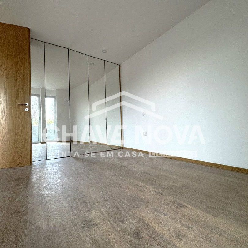 Apartamento T1 em Porto - Foto 1