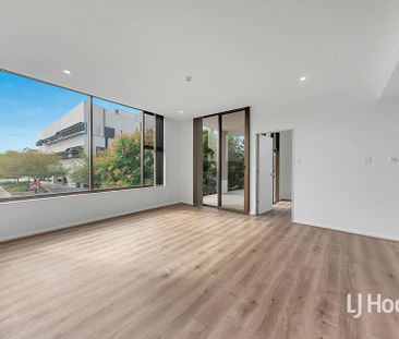 Central Apartment Living - Photo 1