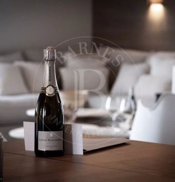 Chalet • Courchevel - Photo 2