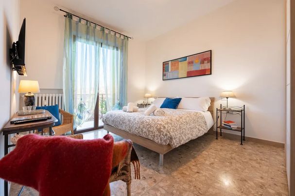 Lungarno Francesco Ferrucci, Florence, Tuscany 50126 - Photo 1