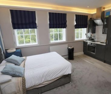 Studio to rent - Photo 2