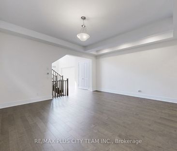 For Lease - 8 Saxby Farm Avenue, King, Ontario - Photo 1