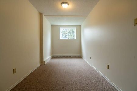 apartments at 2100 Regent Street - Photo 3
